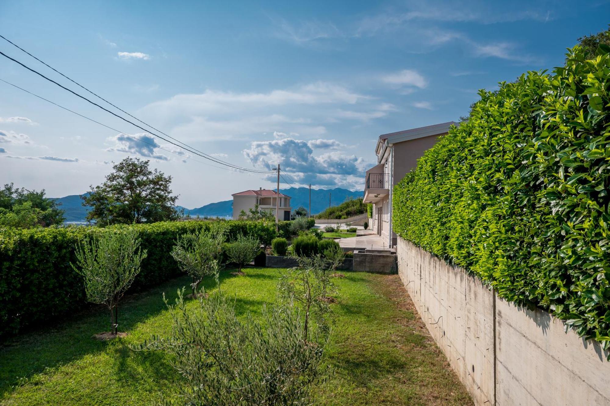 Appartement En Chene Kotor Zewnętrze zdjęcie